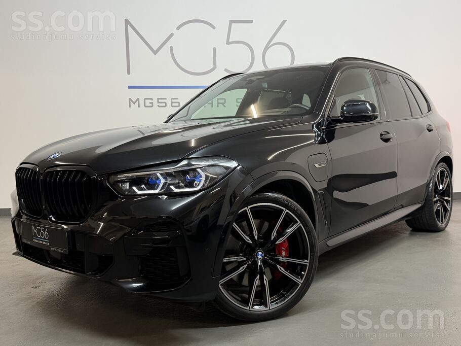 BMW Garantija. BMW X5 45E M-Sportpaket Black Edition P