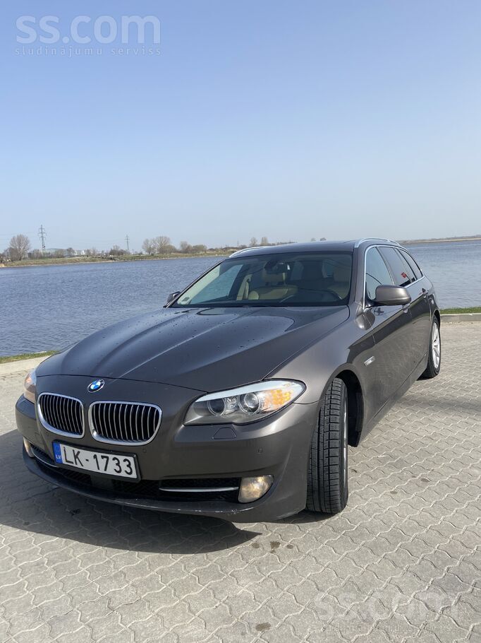 BMW Pārdodu BMW 520d Touring (F11), 2012. g. ekonomisk