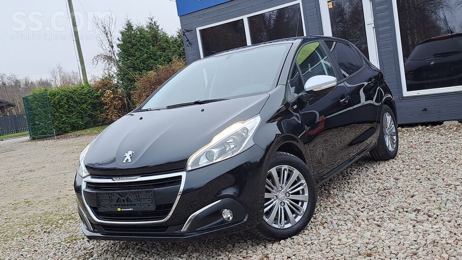 Peugeot 208 Style, tikko ievests
1.2 benzīns (60Kw/82Zs)
Oriģināls nobrauk