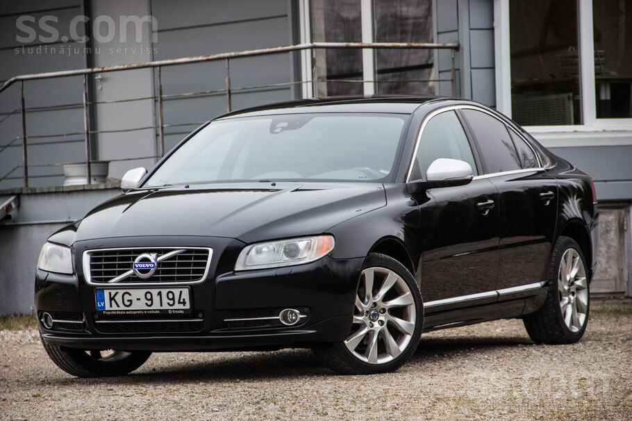 Volvo Volvo S-80 Summum 2.0 D4-163 z/s. 5-cilindru dzinē