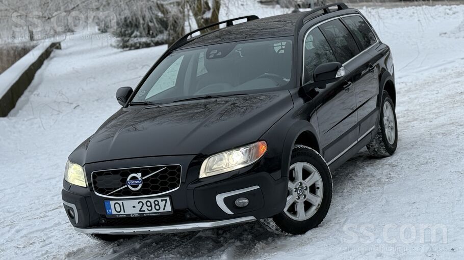 Volvo Pardodu Volvo Xc70 ar 2.4D5-158Kw jauna tipa volvo