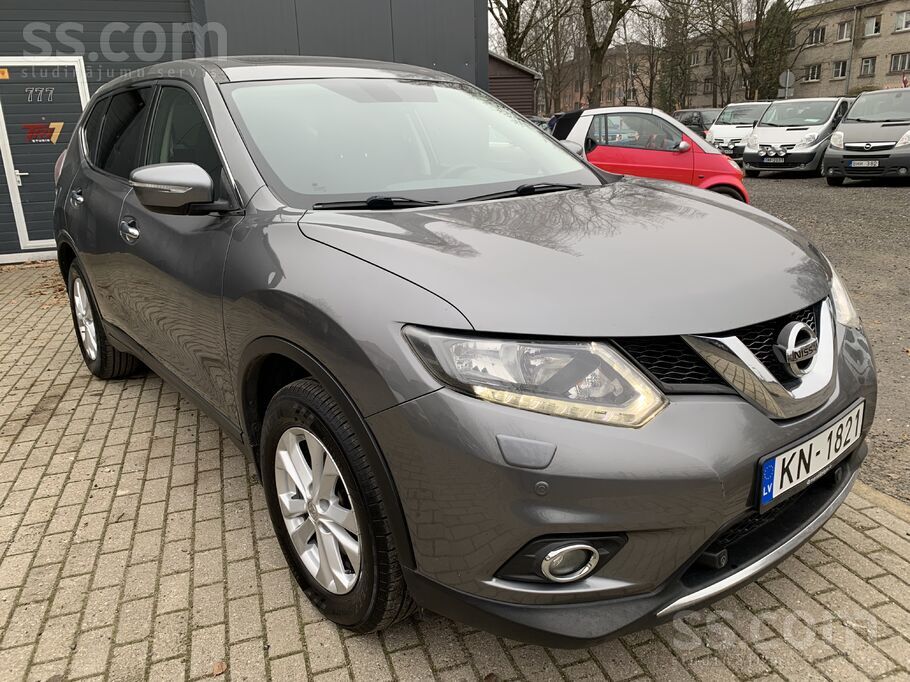 Pirkta jauna Latvijā, 7 sēdvietas. 
Ir iespējams nokārtot gan līzingu, gan