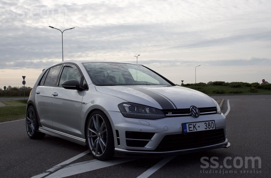 Volkswagen Pārdodu Volkswagen Golf R 2017. gada 4Motion pilnp
