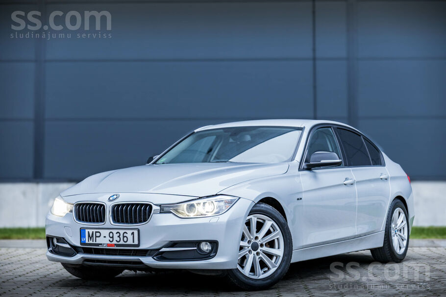 BMW BMW 320D ar 2.0 litru dīzeļdzinēju un automātisko 