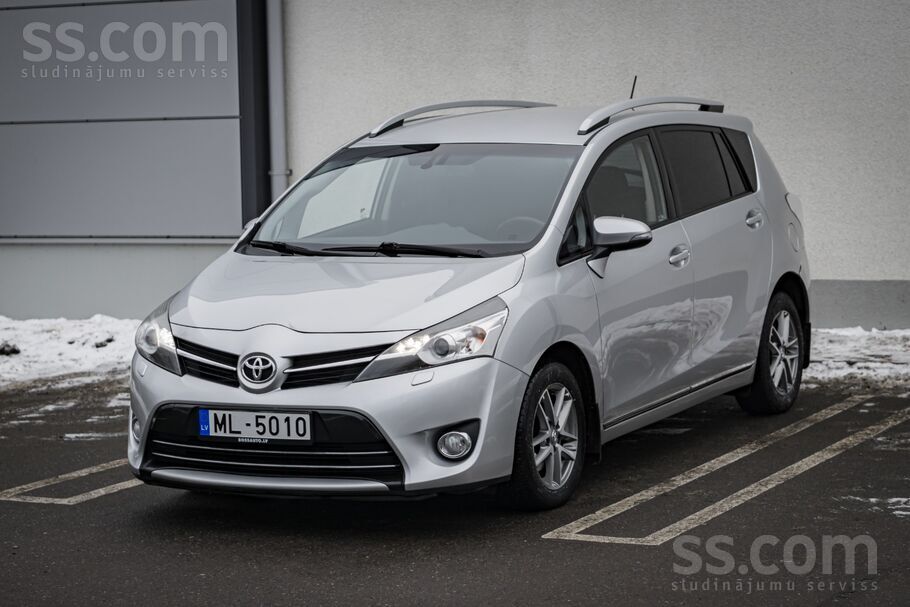 Toyota Toyota Verso 1.6 dīzelis 82kw, Mehānika.