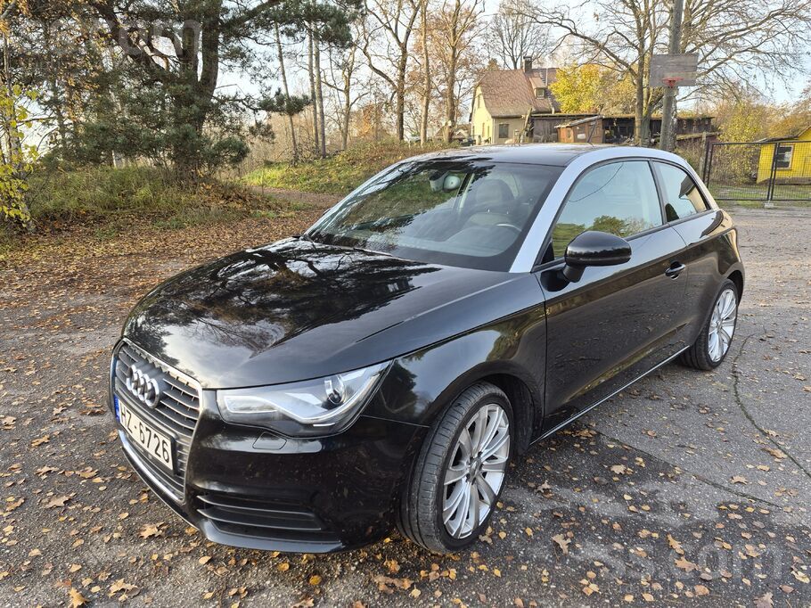 Audi Audi iegādāts pie dīlera Moller auto. Orģināls nob