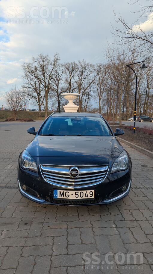 Jelgavā/rīgā Opel Insignia Sports Tourer SW Business+, bijuši 2 īpašnieki, L