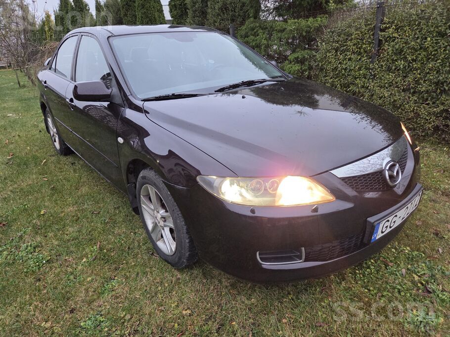 Latvija pirkts un labi uzturēts auto. Origināls nobraukums. Sēdies un brauc,