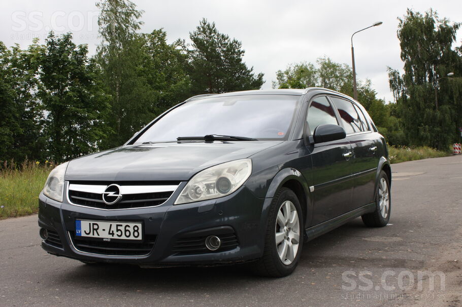 Opel Signum 3.0d. Pārdodu, jo iegādājos citu automašīnu. Automašīna ir labā