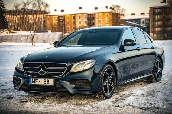 Mercedes Pārdod Mercedes Benz E200 2.0 dīzelis, 110 kw, Amg