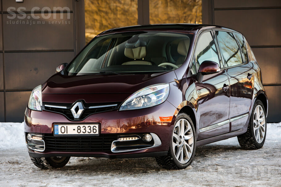 Renault Initiale Paris komplektācija. Renault Megane Sceni