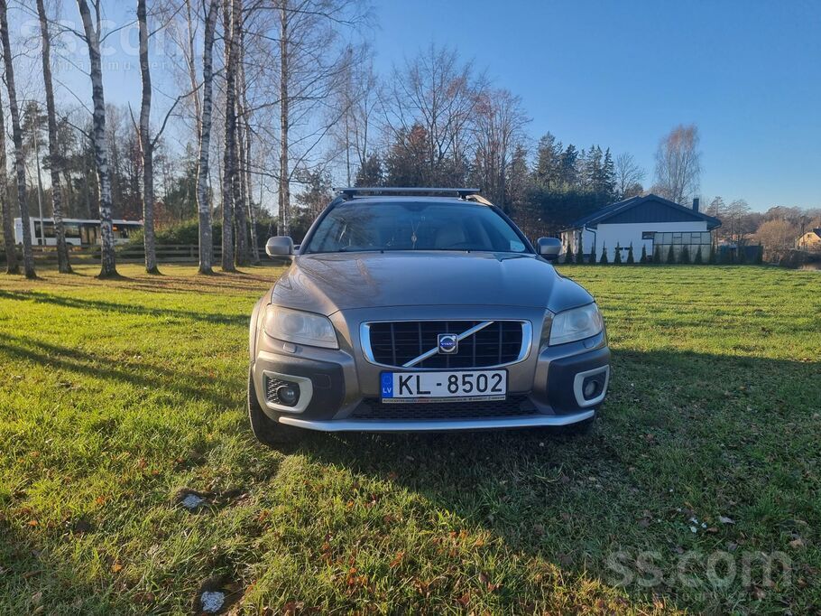 Volvo Tirgojas labs, kopts, auto, labā teh stavoklī atbi
