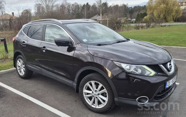 Nissan Pārdod Nissan Qashqai 1.2 benzīns. Automāts. Auto 