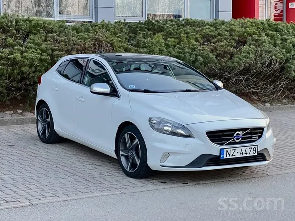 Volvo Volvo V40, D2, 1.6D, 2013.Gads. 