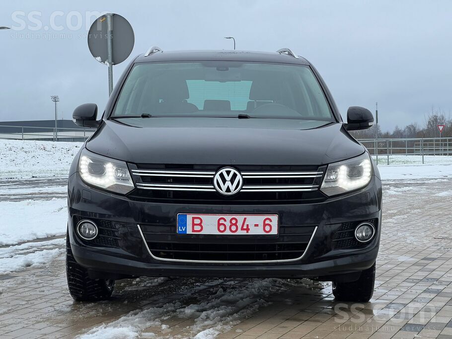 Volkswagen VW Tiguan