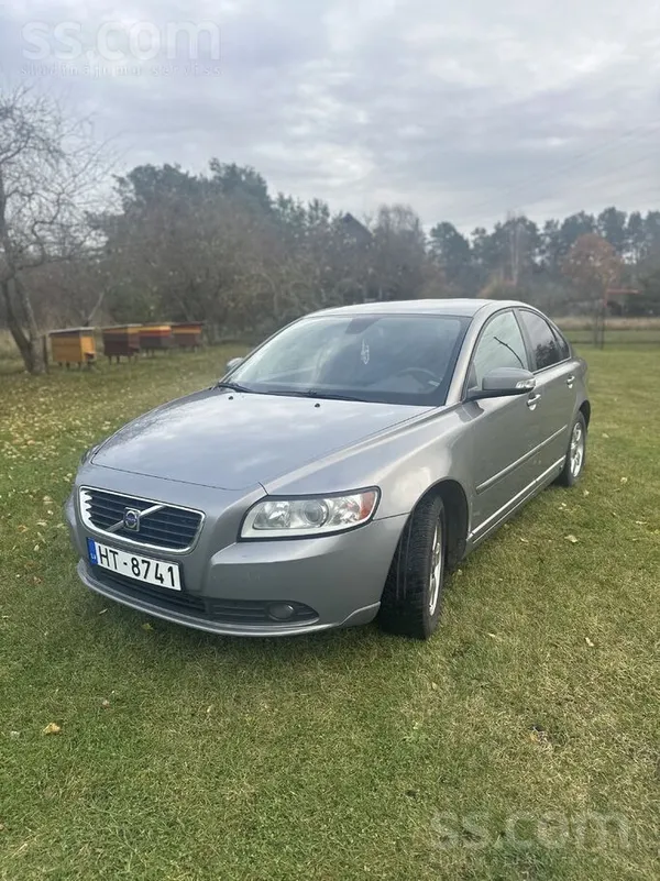 Volvo Pārdodu auto. 