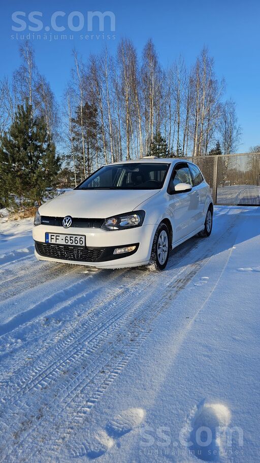 Svaiga tehniskā apskate, viss strādā, ideālā darba kārtībā. 
Kondicionieris