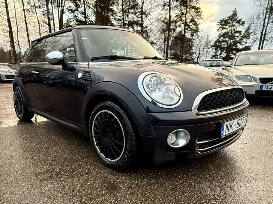 Mini Mini Cooper 1.6D 80 kW (109 Zs)