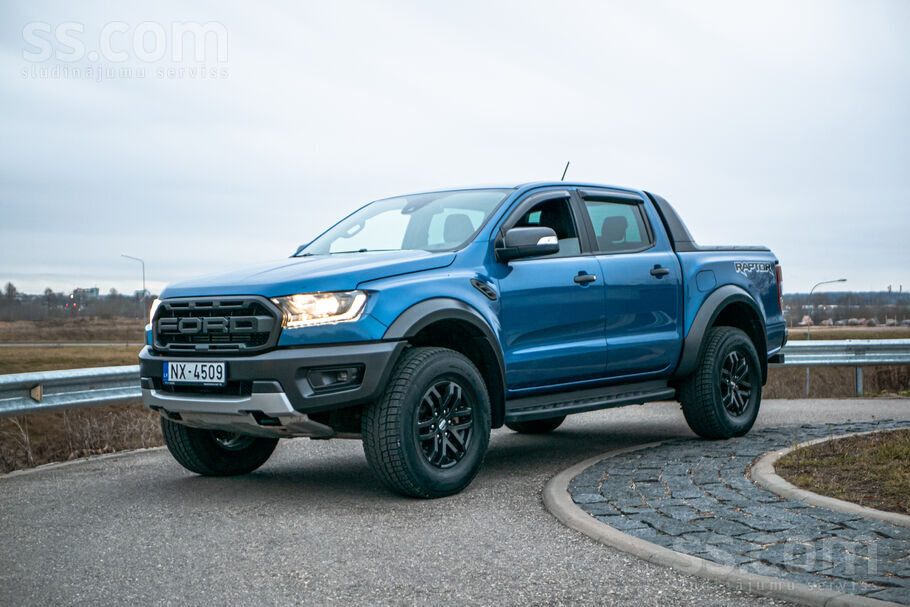 Автомобиль в хорошем техническом состоянии, богатая комплектация, Webasto, F