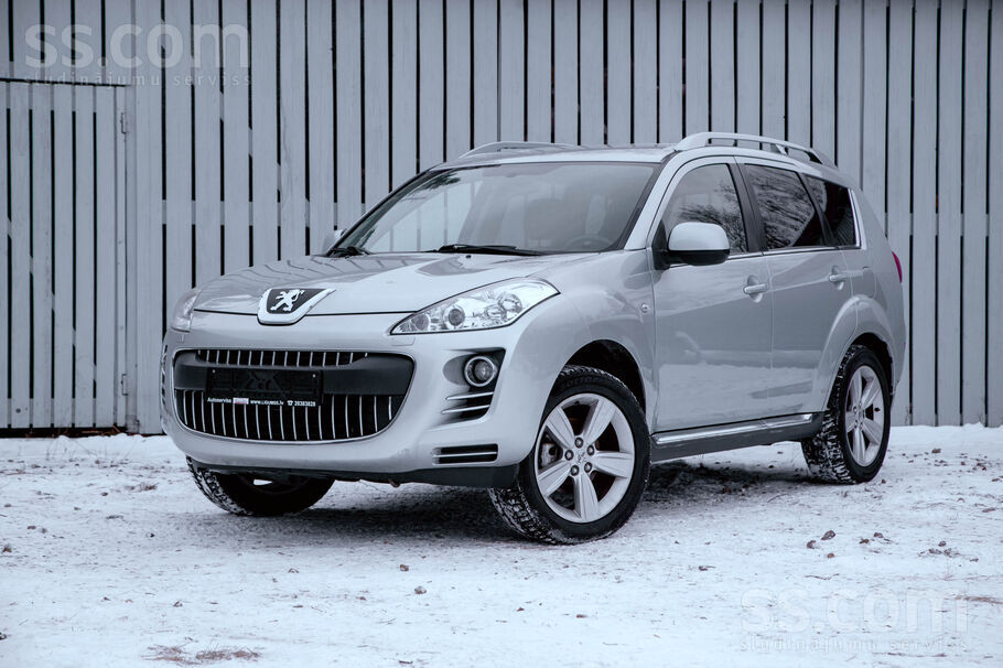 Tikko ievesta, 7 sēdvietas
2.2D, 115 kw
289, 000 nobraukums
-ziemas rie