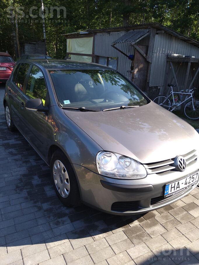 Volkswagen Pārdodu Golf 5, 2008. gads, 1.4 benzīns/gāze, labā