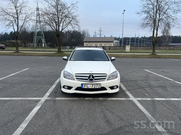 Mercedes C320 Cdi S204, 165 kW. Labi kopts auto oriģinālajā Amg rūpnīcas kom