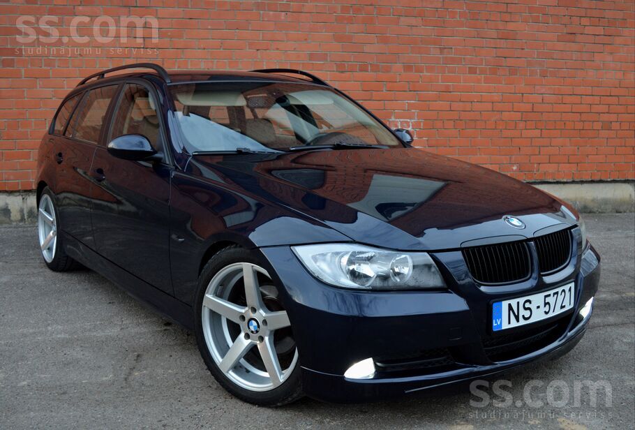 BMW Pieskatīts kopts auto, Jauna TA. 