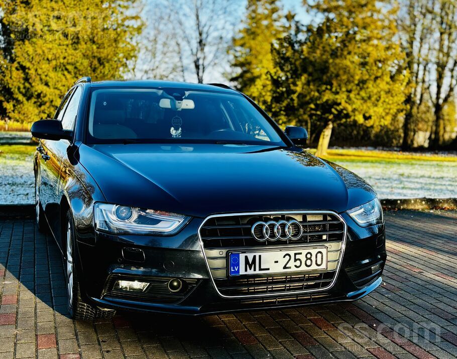 Audi Pārdodu Audi A4 Avant 3.0 Tdi 150kW ar oriģinālo n