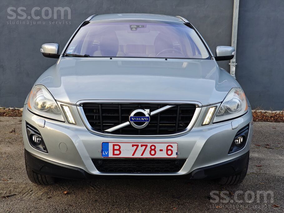 Volvo Volvo Xc60 D5 4x4, Mehānika, 2.4 dīzelis, mazs pat