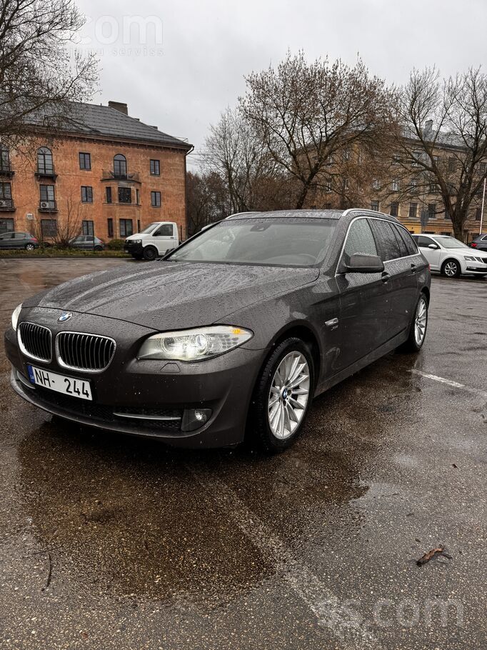 BMW Pardod koptu Bmw530