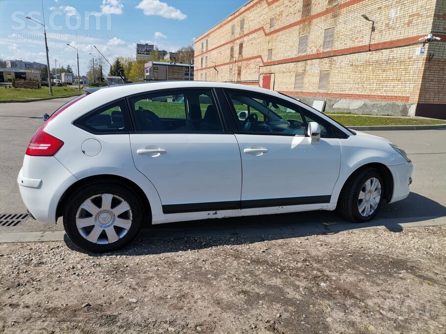 Pārdodu , bez TA. Rezerves daļās