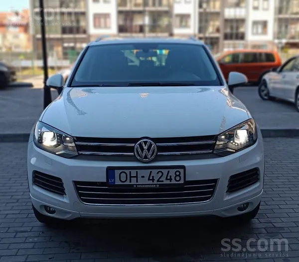 Volkswagen VW Touareg 2013g. , 3.0d, 150kw/200 z. s. , (veikt