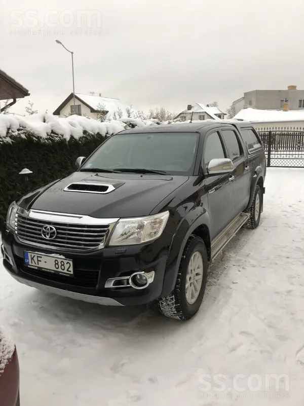 Toyota Invincible, Покупалась и обслуживалась в Toyota We