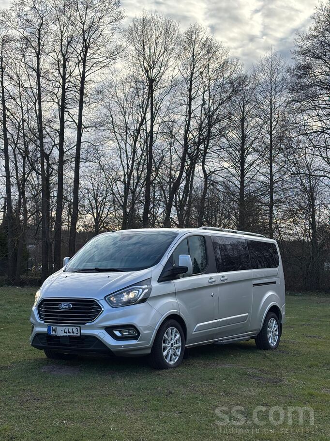 Firma pārdod Ford Tourneo Custom 
Tikko izieta apskate bez neviena aizrādīj
