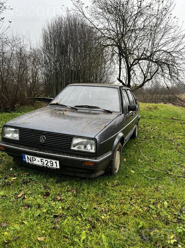 Volkswagen Sveiki. Tiek Tirgota Jetta. Nav skates, ir vizuāli
