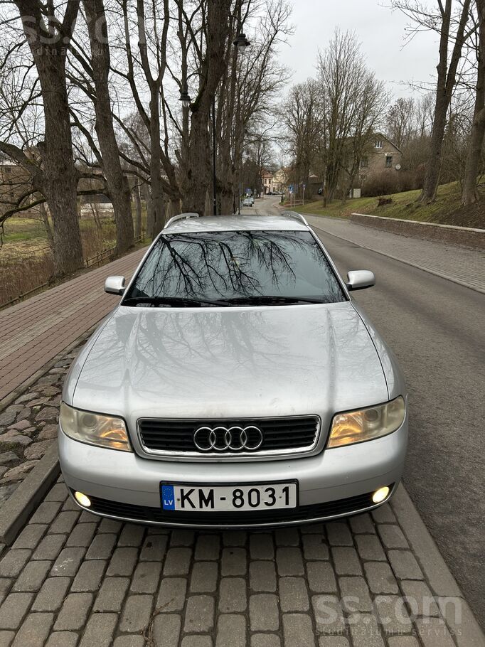 Pārdodu uzticamu Audi A4 Avant labā tehniskā stāvoklī.
Par auto:
Izlai