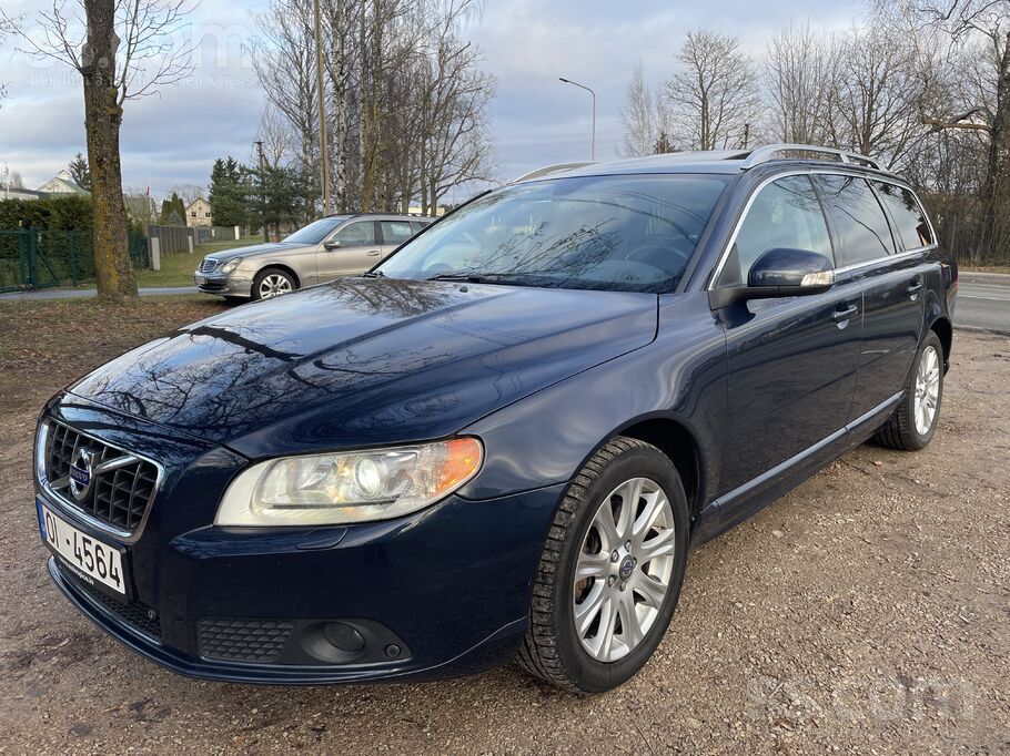 Volvo Volvo V70 2.0 dīzelis. Ievests no Vācijas, bez nob