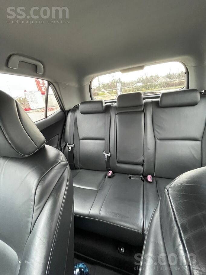 Toyota Pārdodu Toyota Auris, labs aprīkojums, Continental