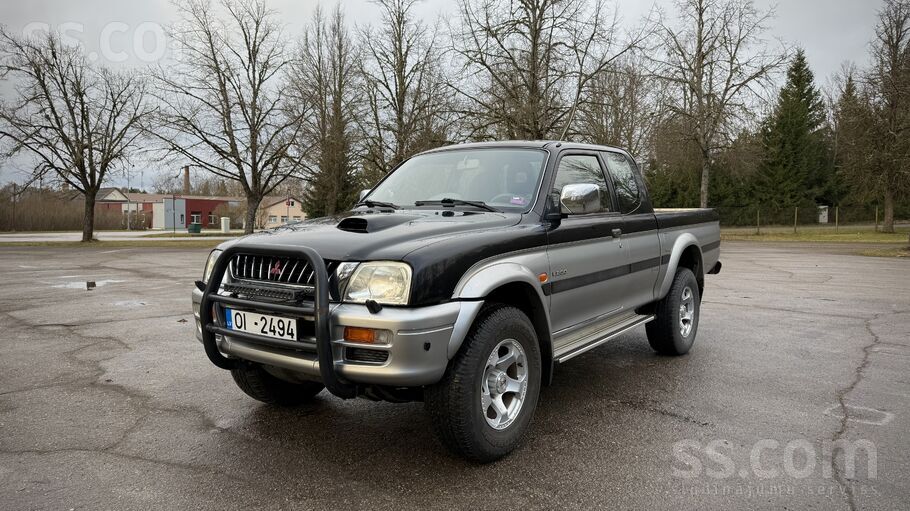 Pārdodu Mitsubishi L200 4x4, 1999. gads, 2.5 turbo dīzelis, 73kW, mehāniskā
