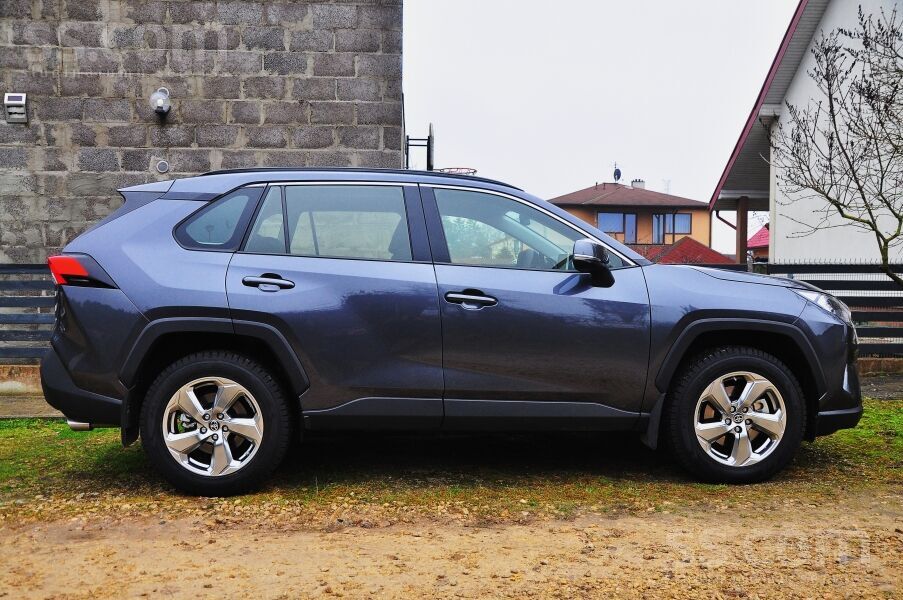 Toyota Garantija. Bez starpniekiem. 