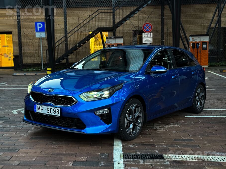 Продаю автомобиль Kia Ceed 1, 4 T-Gdi 7Dct в отличном визуальном и техническ