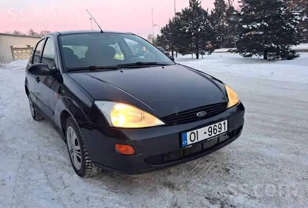 Ford Automāts, Ford Focus 1.6i, 2001 gada, 5-durvju heč