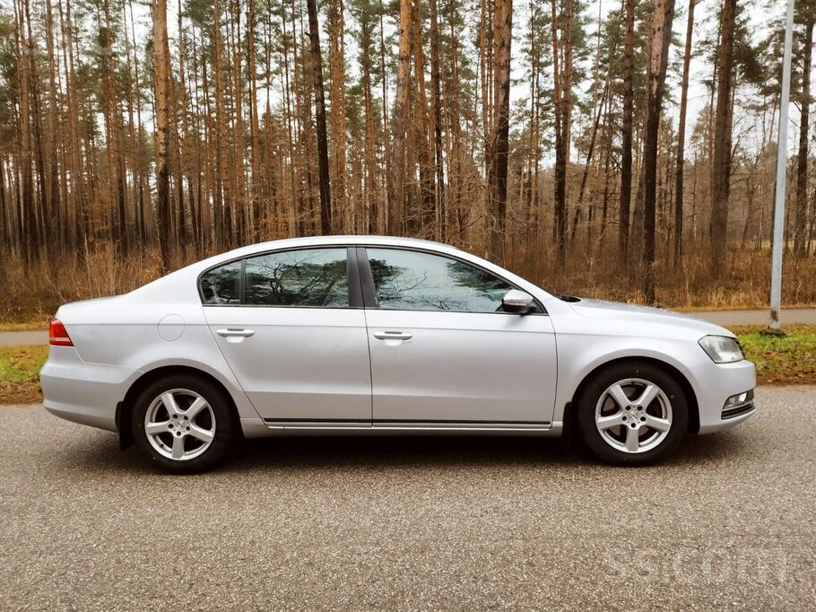 Passat B7 Benzīns + Gāze, Jauna TA, labā vizuālā un tehniskā stāvoklī,
ar