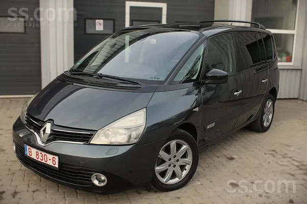 Renault Espace 2.0 dīzelis .

-Ādas salons, ar apsildi
-Bi xenona
-Navig