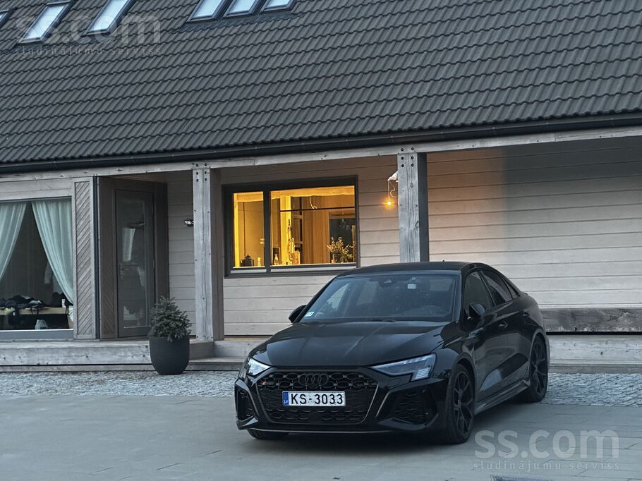 Audi Rs3 2.5 Tfsi Quattro. Pvn. Pagarinātā garantija 4gadi 120 000 km.
