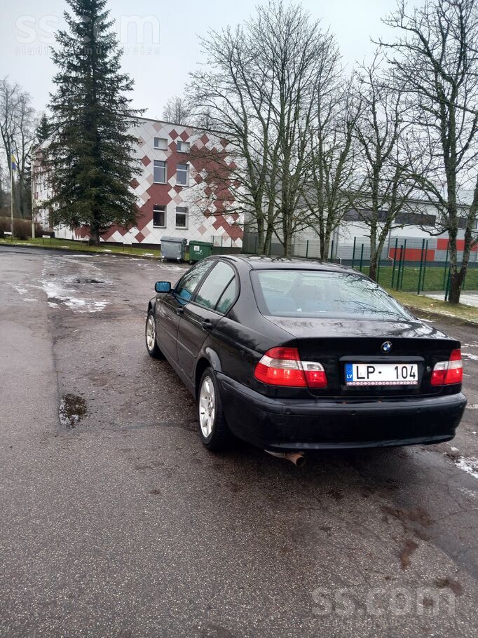 BMW Pārdodu BMW 318 2.0 benzins manuāls. Visa ritošā j