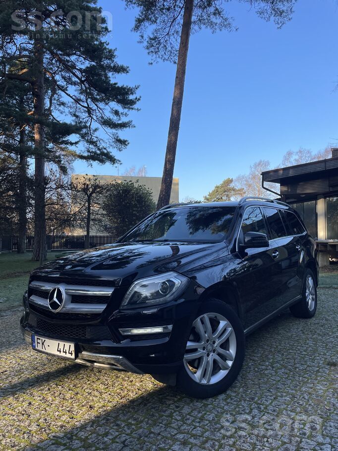 Mercedes Продается Mercedes Benz GL 350, 2013 года. Один хо