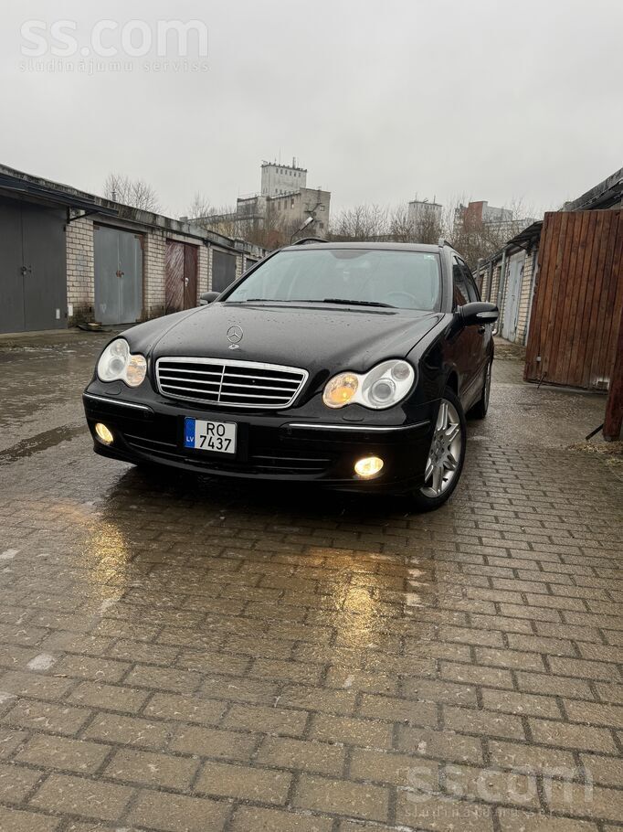 Pārdodu Mercedes Benz C280(3.0 170kw/231zs) 4matic(4x4).
Motors un kārba s