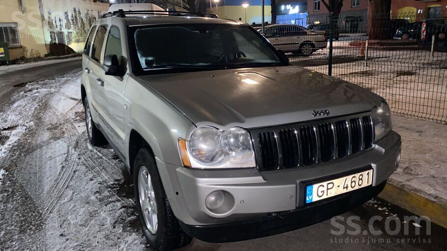 Auto tika iegādāta Rīgā, salonā Skandi Motors, Krasta ielā, ekspluatēta tika