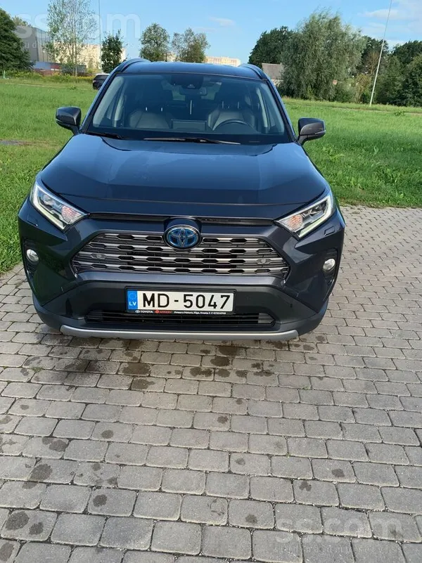 Toyota Rav4 Hybrid Suv 2.5 Hybrid Premium (218 hp) E-Cvt.